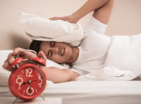 Snooze Button May Affect Sleep Quality