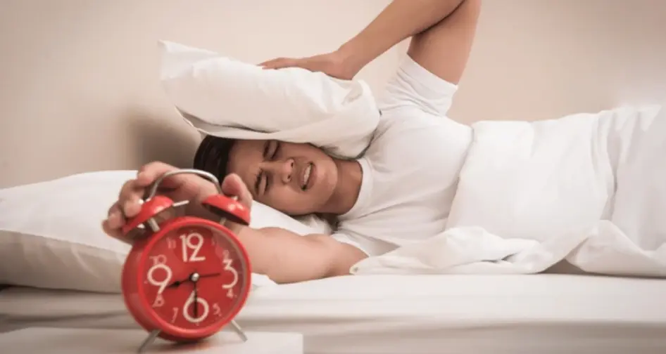 Snooze Button May Affect Sleep Quality